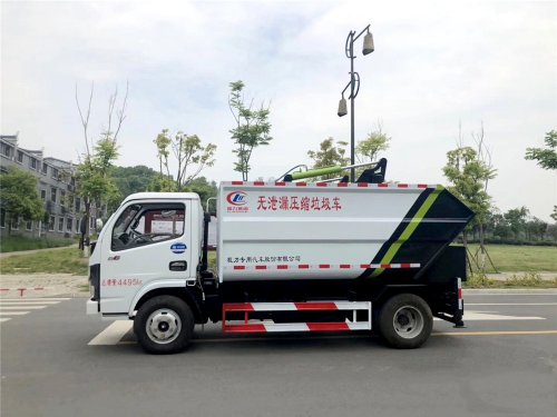 掛桶垃圾車(chē)